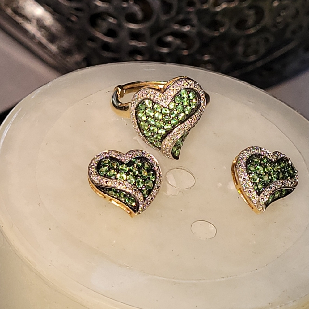 Matching Ring and Earings. Green Emeralds & Dimons.  Ring adjustable band.